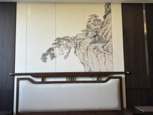 护墙板